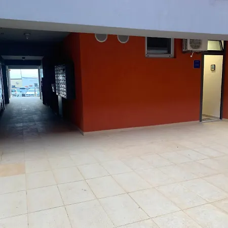 Elegant Apartment